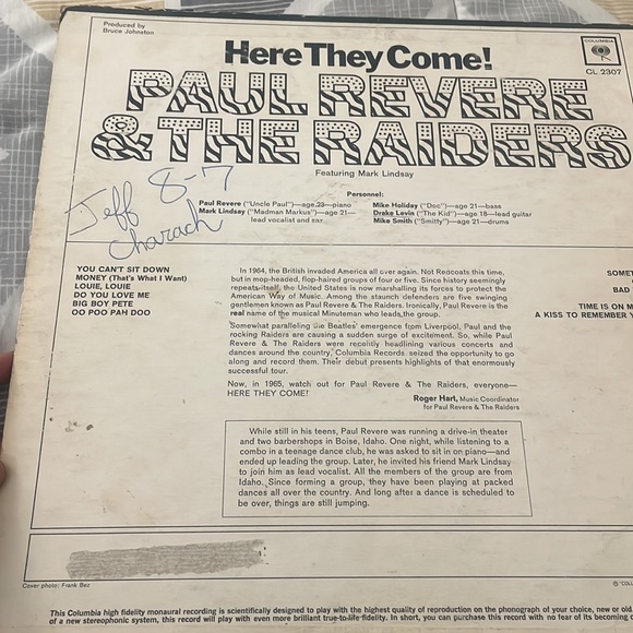 Paul revere & the raiders - Picture 2 of 3